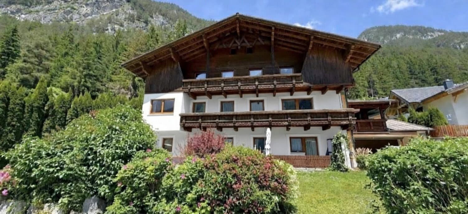 The Lodge — Foto 2