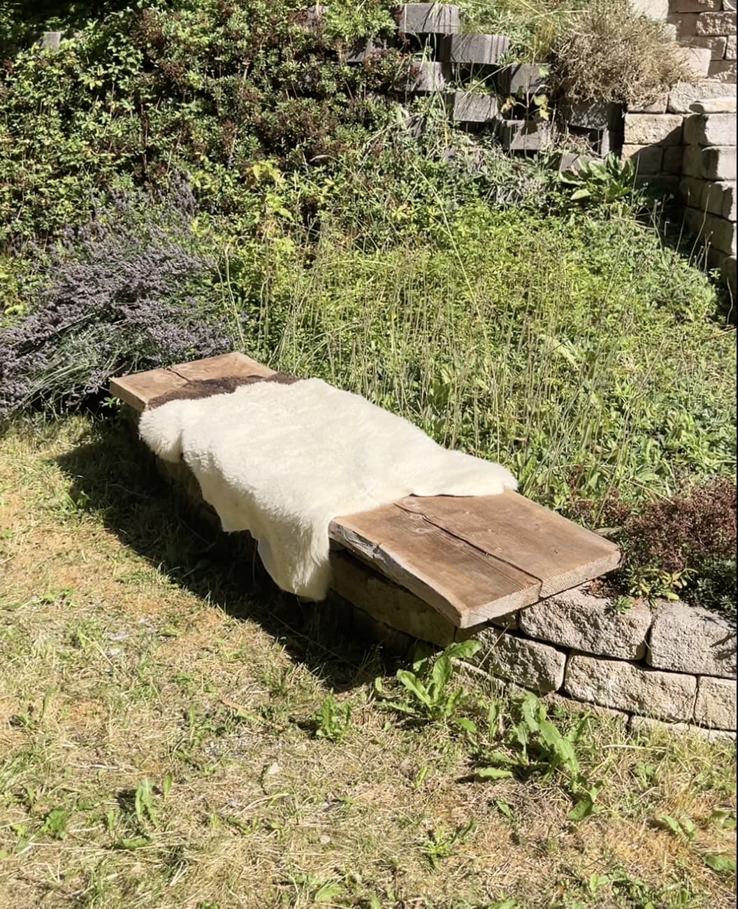 Haus Alpzeit auf Instagram: Umbau und Leben in Schnann